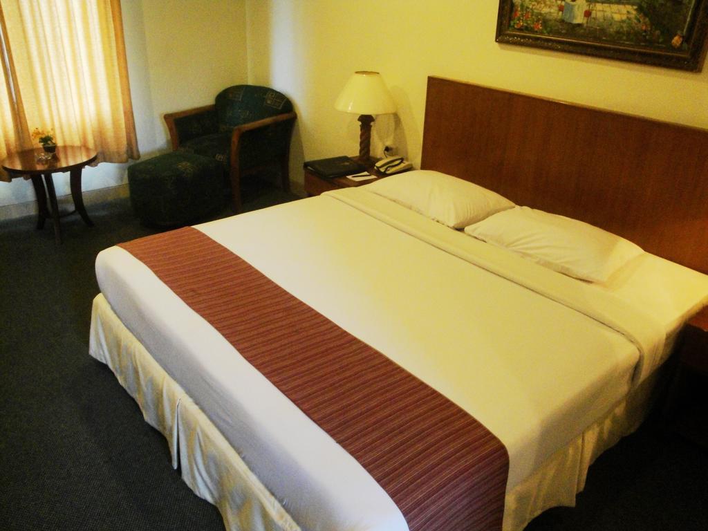 Imperial Hotel Kendari Rom bilde